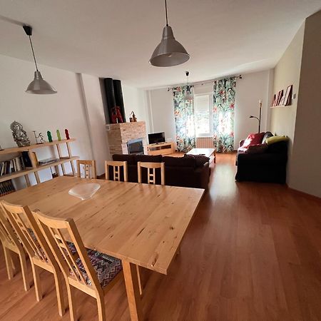בית הארחה רואידרה 	Casa Laureana מראה חיצוני תמונה